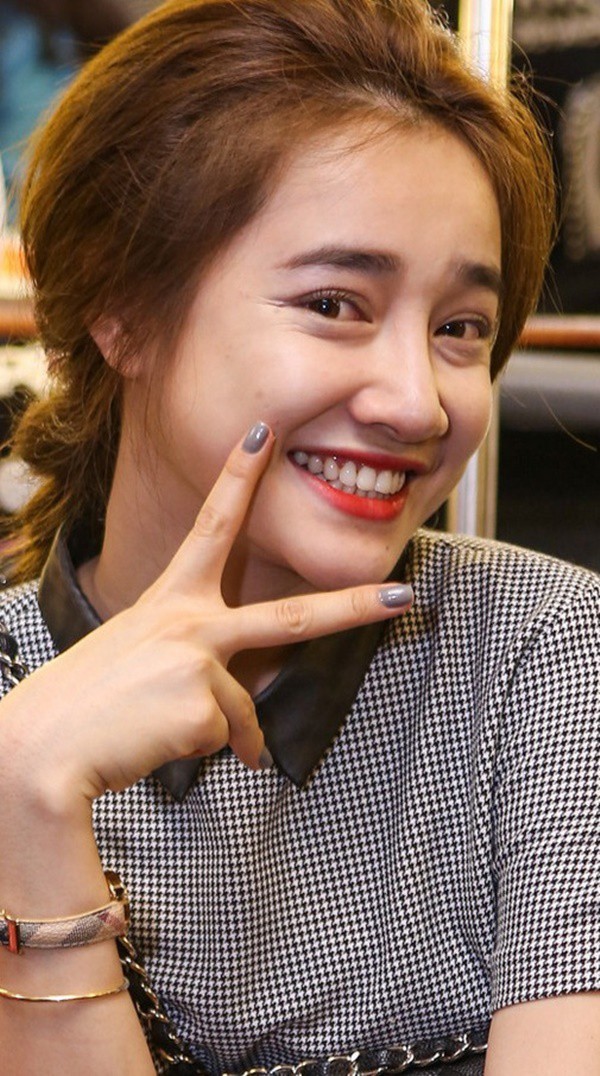 Dù để tóc "hack tuổi", Song Hye Kyo vẫn lộ dấu hiệu lão hóa rõ rành rành không thể chối cãi - Ảnh 6.