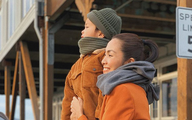 Quý tử nhà Tăng Thanh Hà lại làm bố mẹ nức lòng vì hành động này