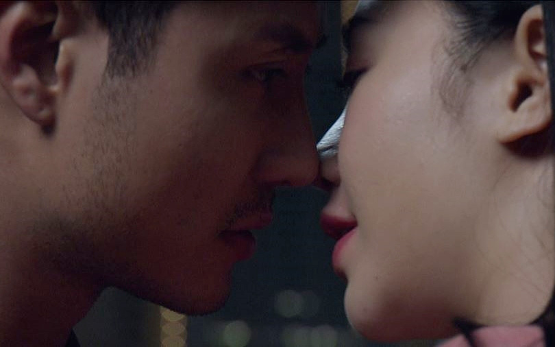 "Đừng bắt em phải quên": Lộ cảnh hôn của Duy và Ngọc, Quỳnh Kool tiết lộ "ngại toát mồ hôi"