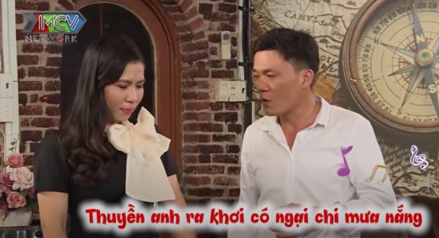 "Hẹn ăn trưa": Nữ chính U40 có quá khứ xót xa, được mai mối cho chàng bưu tá nghèo và cái kết bất ngờ  - Ảnh 5.