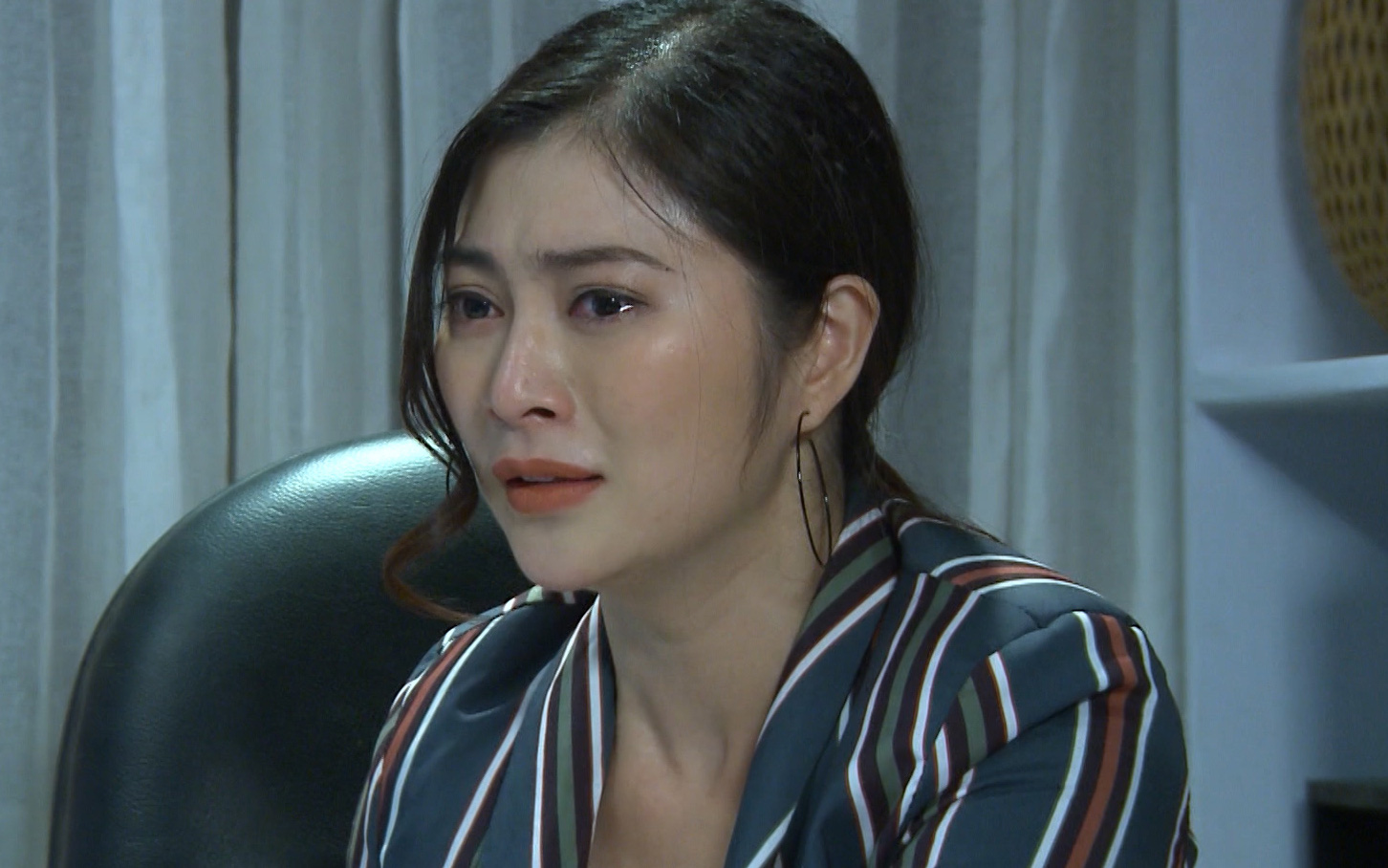 &quot;Mẹ ghẻ&quot;: Bị phụ bạc, Thanh Trúc cưới luôn cậu ruột Lương Thế Thành, còn quyết lấy hết tiền của anh