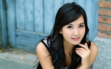 Ngỡ ngàng nhan sắc thời hoàng kim của &quot;nàng Điêu Thuyền đẹp nhất màn ảnh Hoa ngữ&quot; 