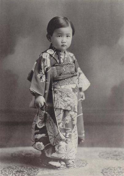 Điều ít biết về nàng dâu "sắc nước hương trời" của hoàng gia Nhật Bản, khí chất khó ai bì kịp, không sinh con vẫn được gia đình chồng nể trọng - Ảnh 1.
