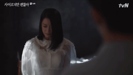 Một chiếc váy 2 số phận: "Điên nữ Iteawon" bị chê khó cảm, Seo Ye Ji diện lên lại sang hết sức - Ảnh 5.