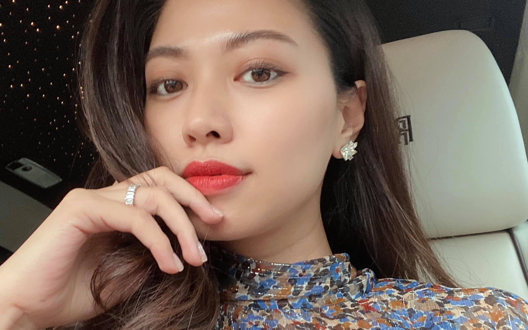 Sau thời gian dài im ắng, BTV Ngọc Trinh xuất hiện trở lại với diện mạo khiến ai cũng bất ngờ