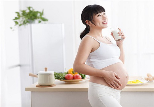 Lời khuyên từ chuyên gia cho mẹ và bé khỏe mạnh suốt thai kỳ - Ảnh 1.