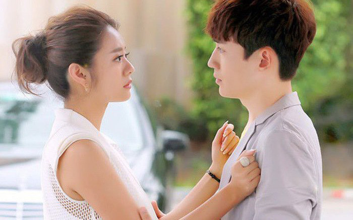 Nghe chồng sắp cưới nói ra câu “xóc óc”, cô gái dứt khoát trả lại chìa khóa căn hộ tân hôn 2 tỷ, rồi hủy hôn khiến anh hối hận tột cùng