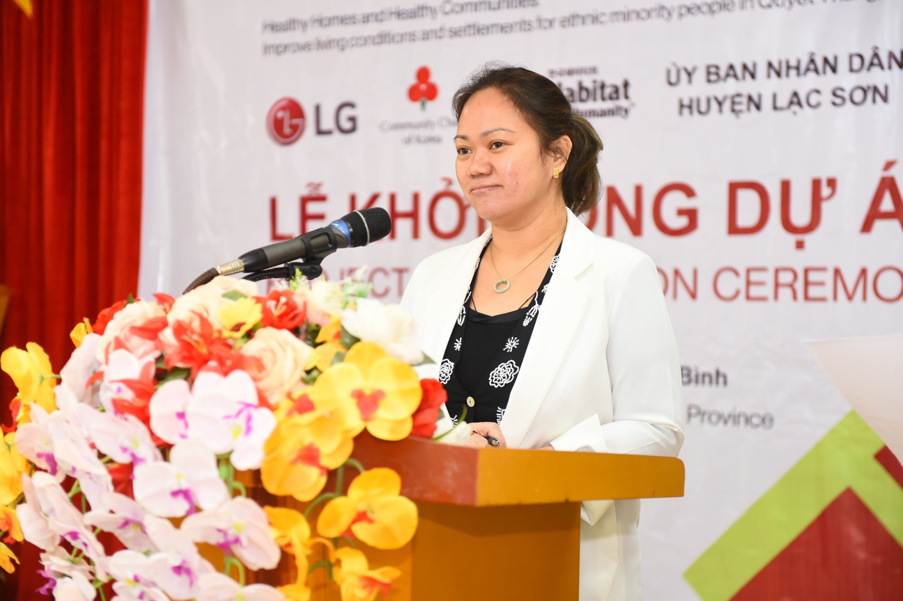 42 hộ gia đình dân tộc Mường được ổn định chỗ ở nhờ sự góp sức của tổ chức Habitat For Humanity và Công ty điện tử LG - Ảnh 5.