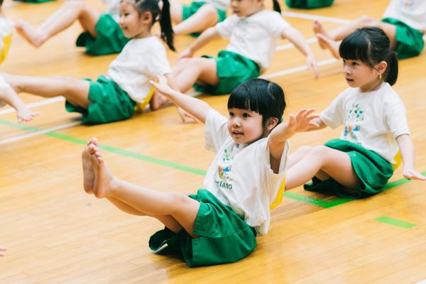 Tips bỏ túi cho ba mẹ nuôi dạy con thông minh hơn - Ảnh 3.