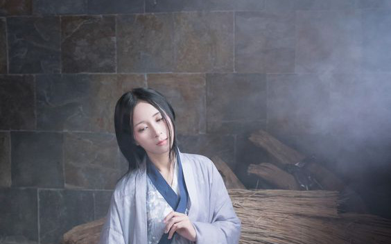 Thương chồng con khổ, vợ tôi cài đặt liền 3 app vay tiền online quyết chí làm giàu, để rồi giờ đây tôi lĩnh đủ hậu quả