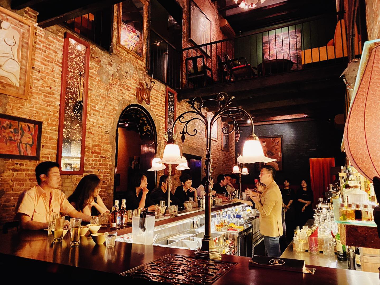 Khắp nơi rần rần thông tin các quán bar mở bán mang về khiến dân tình thích thú, còn "người trong cuộc" nói gì? - Ảnh 1.
