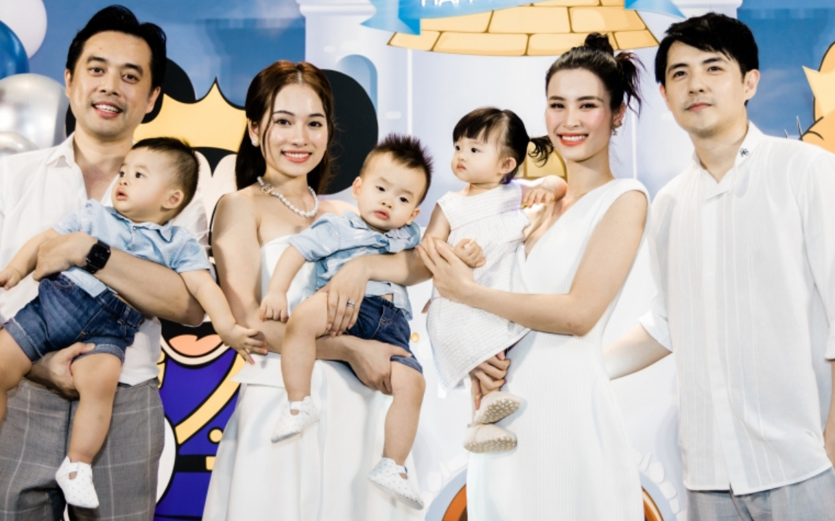 Hội nhóc tì sao Việt tụ tập trong tiệc sinh nhật: Con gái Đông Nhi diện váy trắng cực xinh quậy tưng bừng cùng con Thu Thủy 