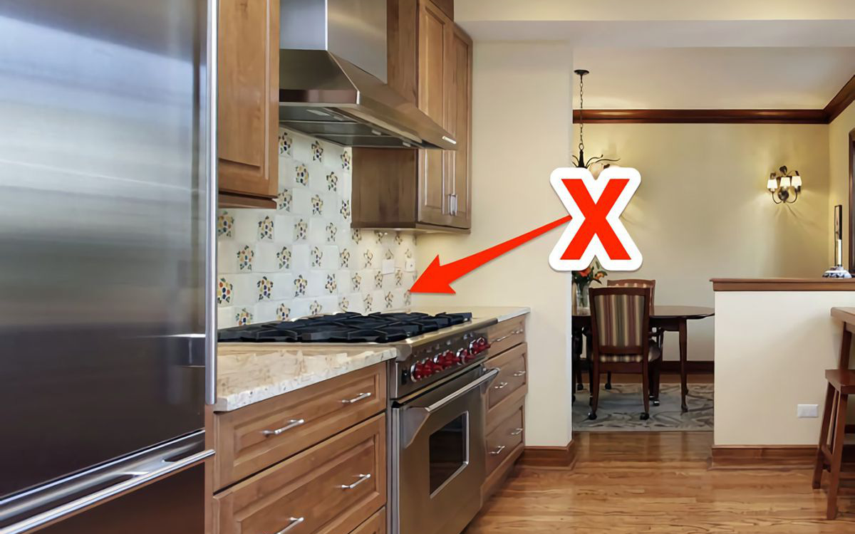 7 sai lầm phổ biến khiến phòng bếp đã nhỏ lại càng nhỏ hơn