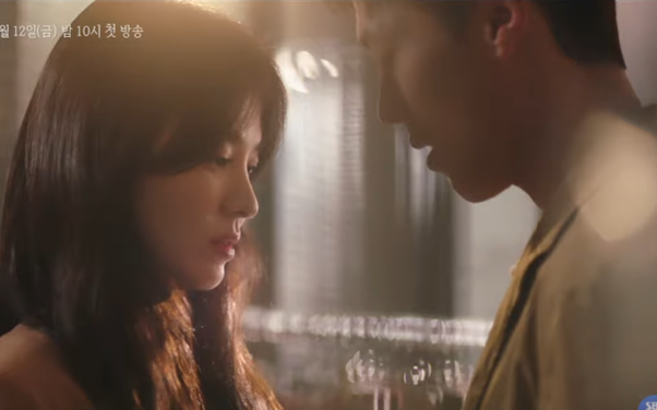 Song Hye Kyo khoe nhan sắc đỉnh cao, lộ cảnh sắp khóa môi tình trẻ kém 12 tuổi trong teaser