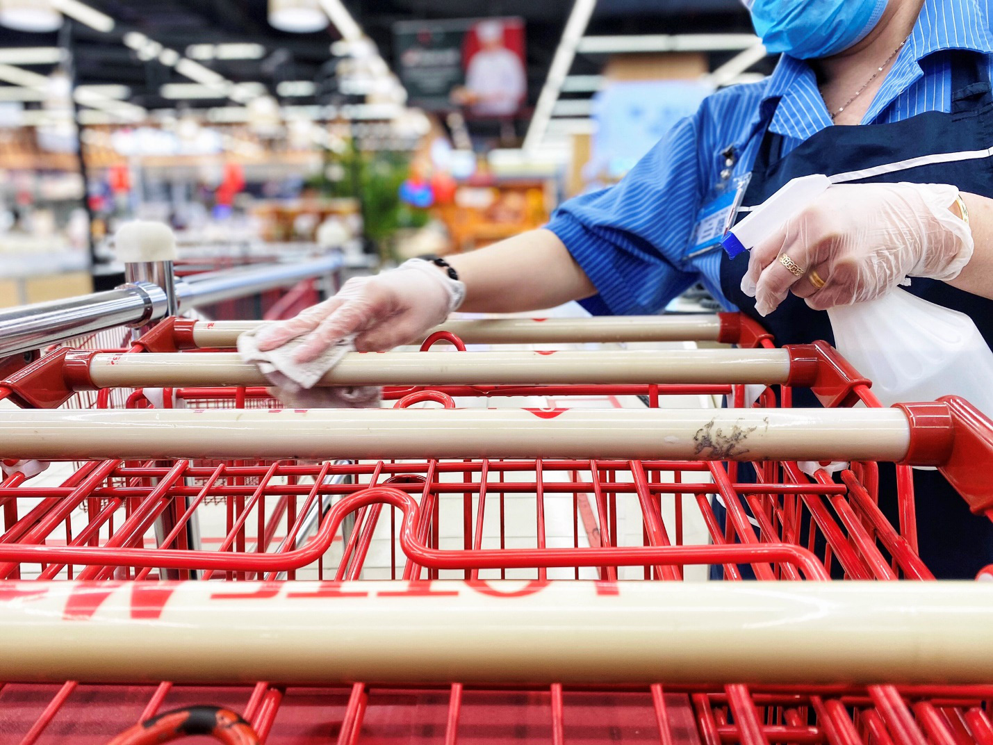 Xu hướng “mua sắm bù” của người tiêu dùng sau khi các biện pháp an toàn được thiết lập - Ảnh 4.
