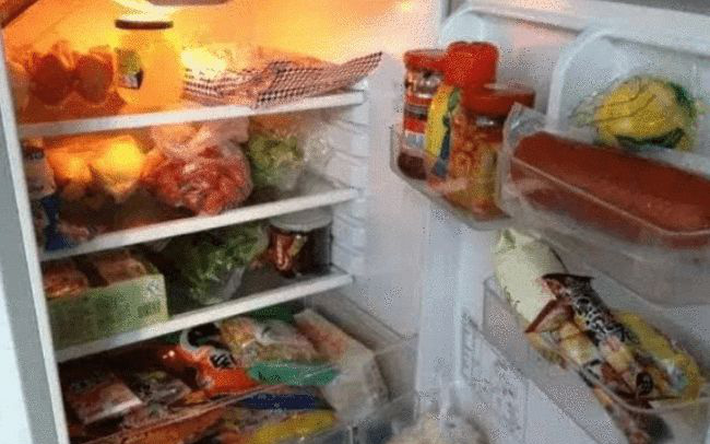 3 món "độc hại" trong tủ lạnh nên vứt bỏ càng sớm càng tốt nếu bạn không muốn gia đình mắc bệnh ung thư tuyến giáp 