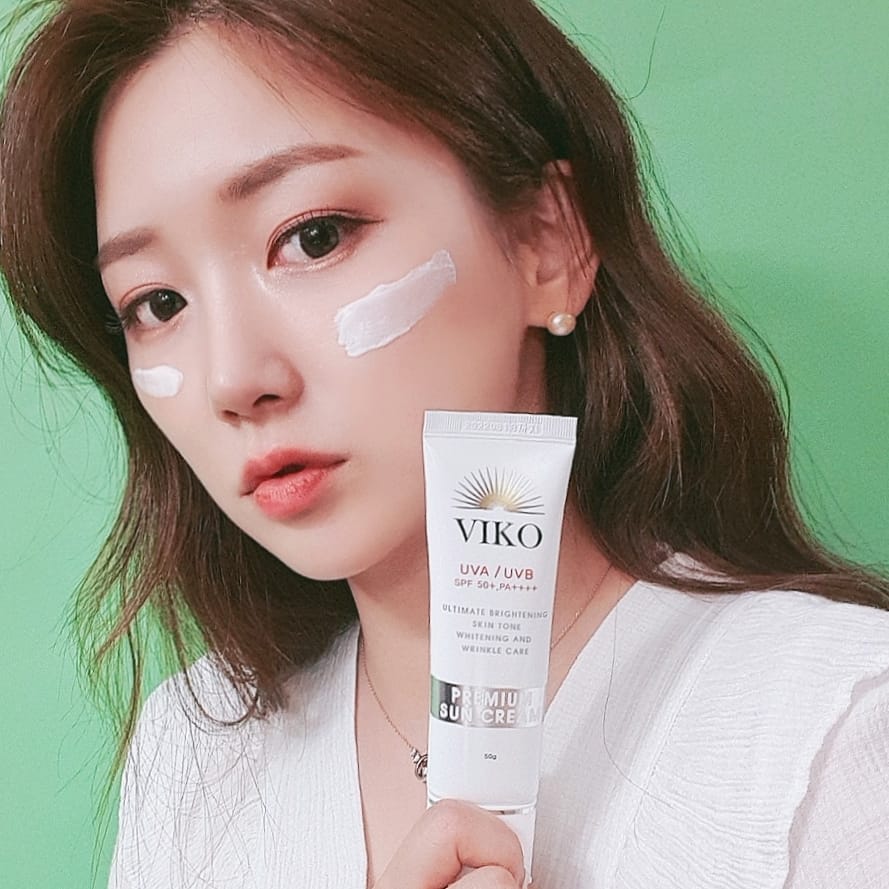 Nàng công sở chớ dại "đốt tiền" vào 3 món skincare này, sắm loại bình dân là sáng suốt nhất - Ảnh 1.