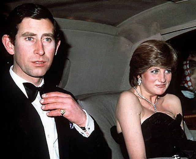 Bi kịch hôn nhân của Công nương Diana đã sớm được "bấm quẻ": Bị mắng nhiếc vì sắc màu kiêng kị, nối bước nữ nhân "nghịch" nhất Hoàng gia - Ảnh 1.