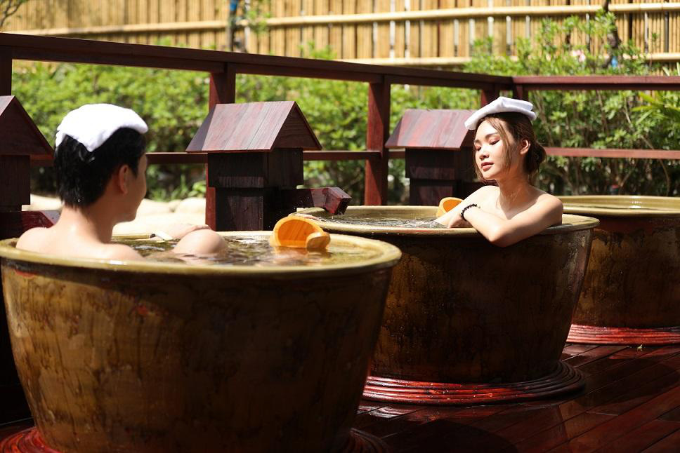 Tắm khoáng nóng mùa đông, trải nghiệm phải thử tại Quảng Ninh mùa đông này - Ảnh 3.