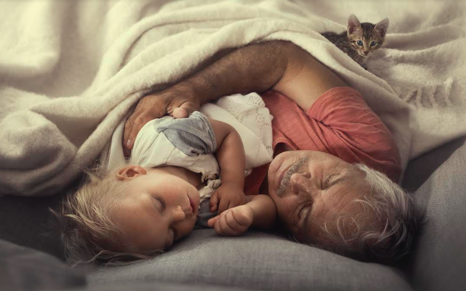3 lý do vì sao bố mẹ không nên để trẻ ngủ với ông bà, nghe có vẻ vô lý nhưng có chứng cứ khoa học đàng hoàng?