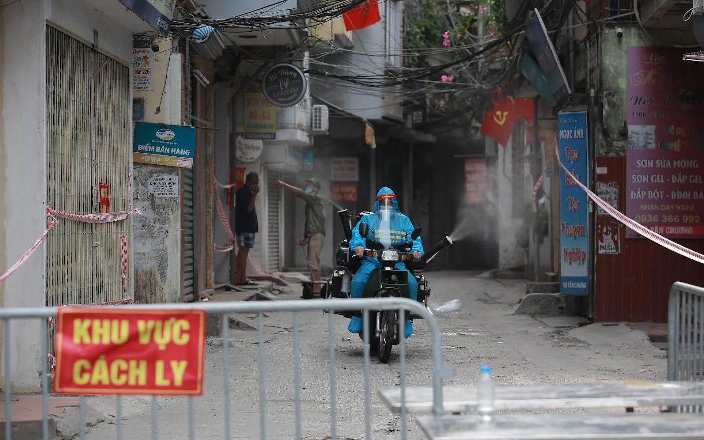 Hà Nội đóng cửa chợ vải lớn nhất miền Bắc, khẩn trương lấy mẫu xét nghiệm khoảng 4.000 người