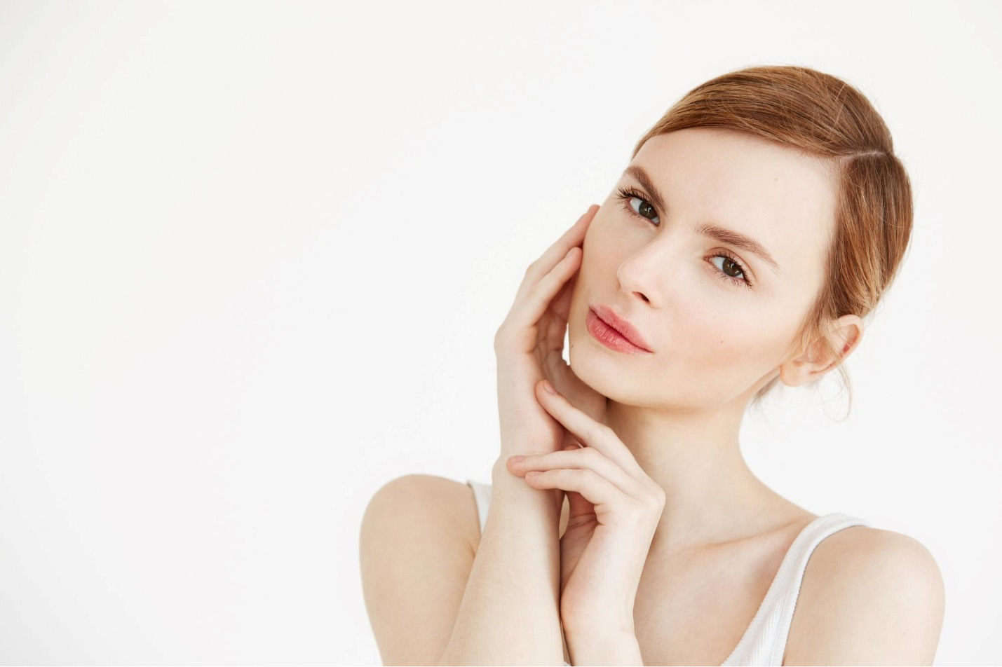 Mách chị em 5 mẹo chăm sóc da tại nhà hiệu quả - Ảnh 1.