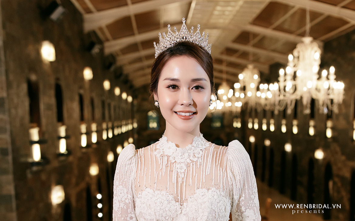 &quot;Phát mê&quot; những mẫu váy cưới công chúa từ thương hiệu Ren Bridal Studio