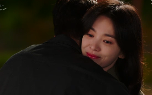 Now, We Are Breaking Up tập 6: Song Hye Kyo bất ngờ nhận được tin nhắn từ bạn trai cũ đã qua đời