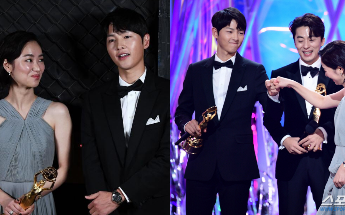 Song Joong Ki công khai nắm tay thân thiết với tình tin đồn, cùng nhau ăn mừng đoạt giải ngay trên sân khấu Rồng Xanh