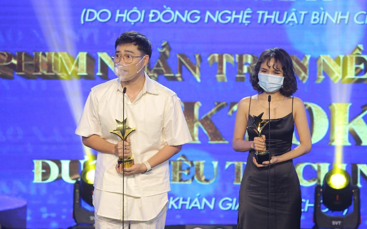 Hai phim ngắn TikTok đầu tiên thắng giải Ngôi sao Xanh, đạo diễn Lê Hoàng đánh giá thế nào?