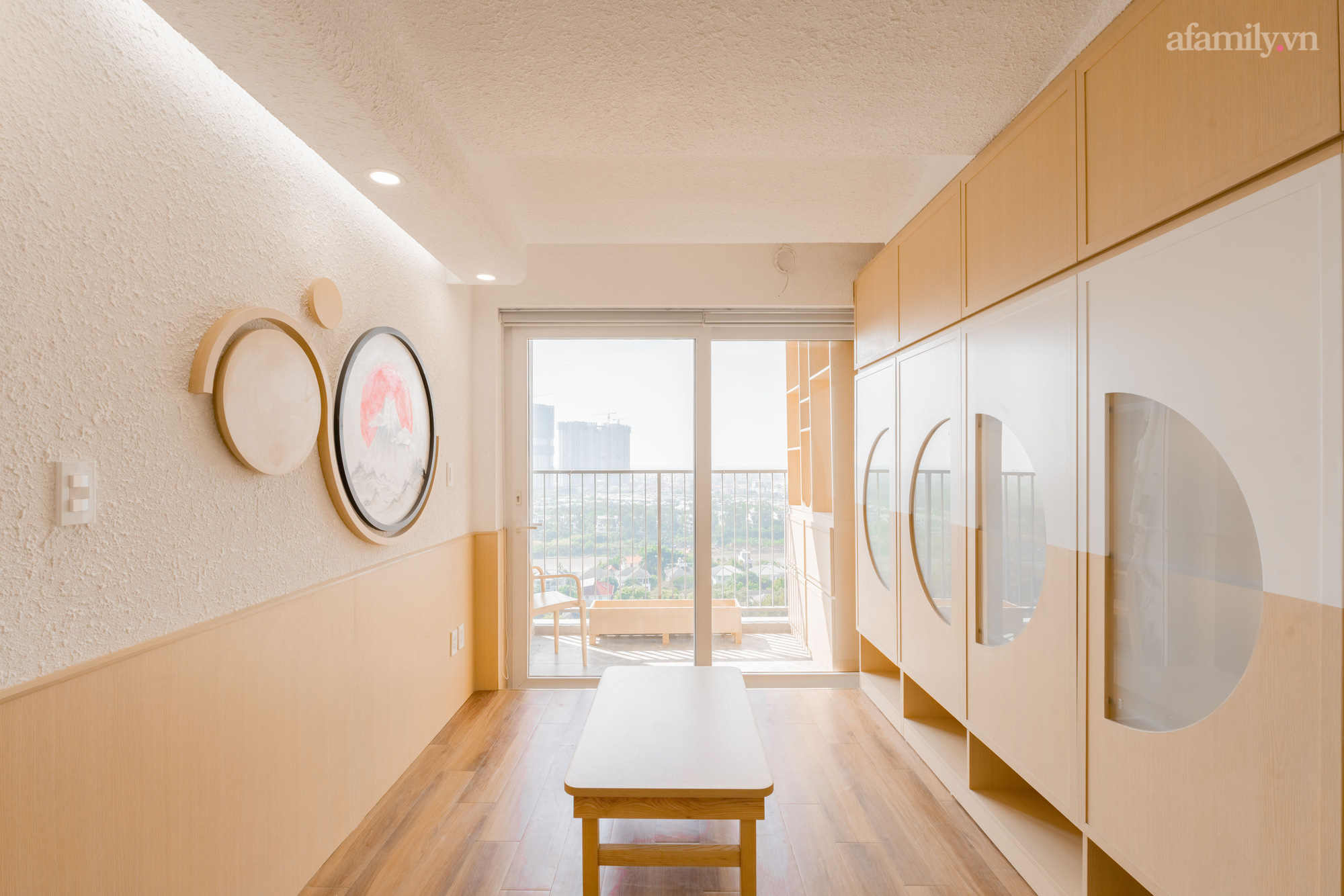 Căn hộ 92m² hiện đại ở Hà Nội với thiết kế tường bo tròn đặc biệt thu hút, gia chủ tiết lộ chi phí hết 1,5 tỷ - Ảnh 3.