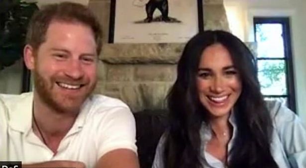 Hoàng gia Anh đón chào thành viên nhí mới theo cách phá vỡ truyền thống, Meghan Markle lại chiếm spotlight bằng dự án mới - Ảnh 3.