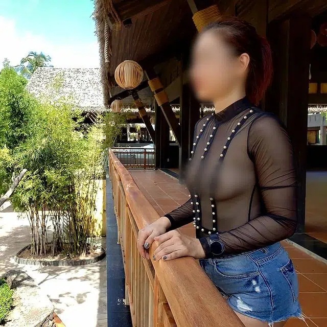 Những người phụ nữ ăn mặc phản cảm đến khó hiểu khi ra đường, tranh cãi nhất trong năm vừa rồi còn khiến cả báo nước ngoài đăng tin  - Ảnh 5.