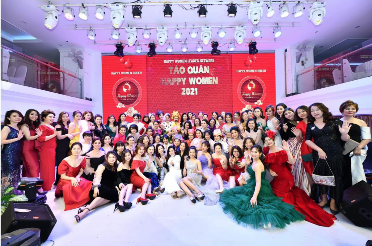 Doanh nhân Đỗ Hương Ly và dàn sao Việt rạng rỡ tại sự kiện Táo Quân Happy Women 2021 - Ảnh 1.