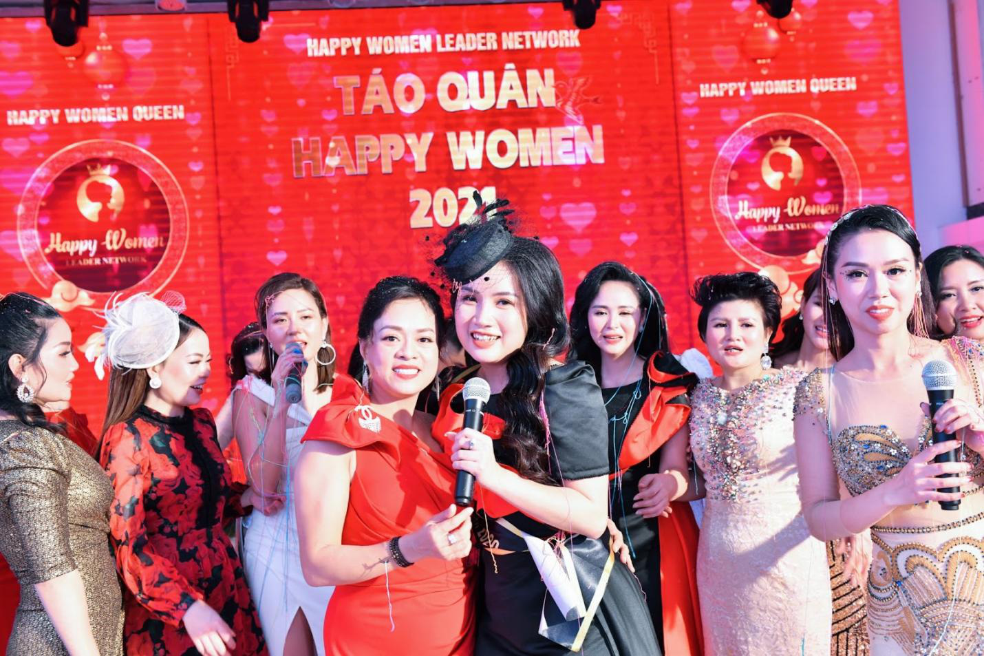 Doanh nhân Đỗ Hương Ly và dàn sao Việt rạng rỡ tại sự kiện Táo Quân Happy Women 2021 - Ảnh 7.