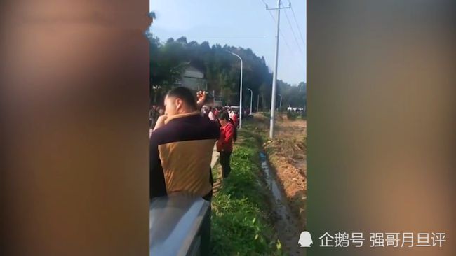Thảm án chấn động Trung Quốc đầu năm mới: 1 gia đình 4 người tử vong, 2 đứa trẻ trốn thoát, nghi là giết người trả thù vì bị "cắm sừng" - Ảnh 3.