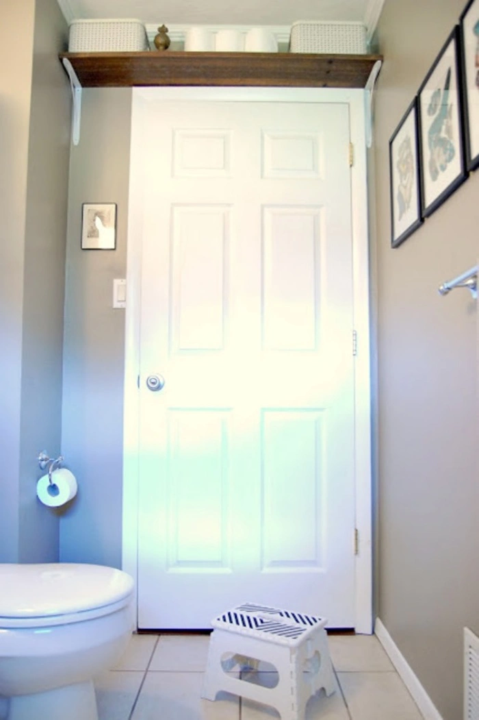 8 ý tưởng lưu trữ tuyệt vời cho phòng tắm nhỏ thêm gọn đẹp - Ảnh 3.