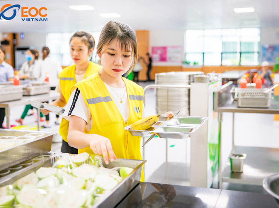 Ước mơ xây dựng cộng đồng khỏe mạnh với suất ăn công nghiệp của CEO Ngô Diệm - Ảnh 3.