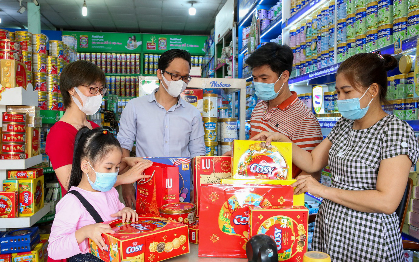 Gìn giữ giá trị Tết cổ truyền của người Việt