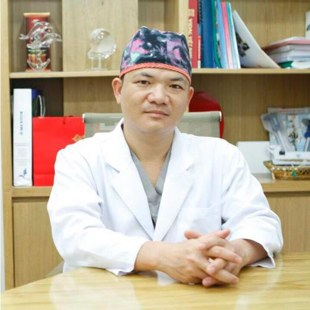 Bác sĩ thẩm mỹ Nguyễn Khanh: Hãy trân quý vẻ đẹp đến từ chính con người bạn - Ảnh 1.