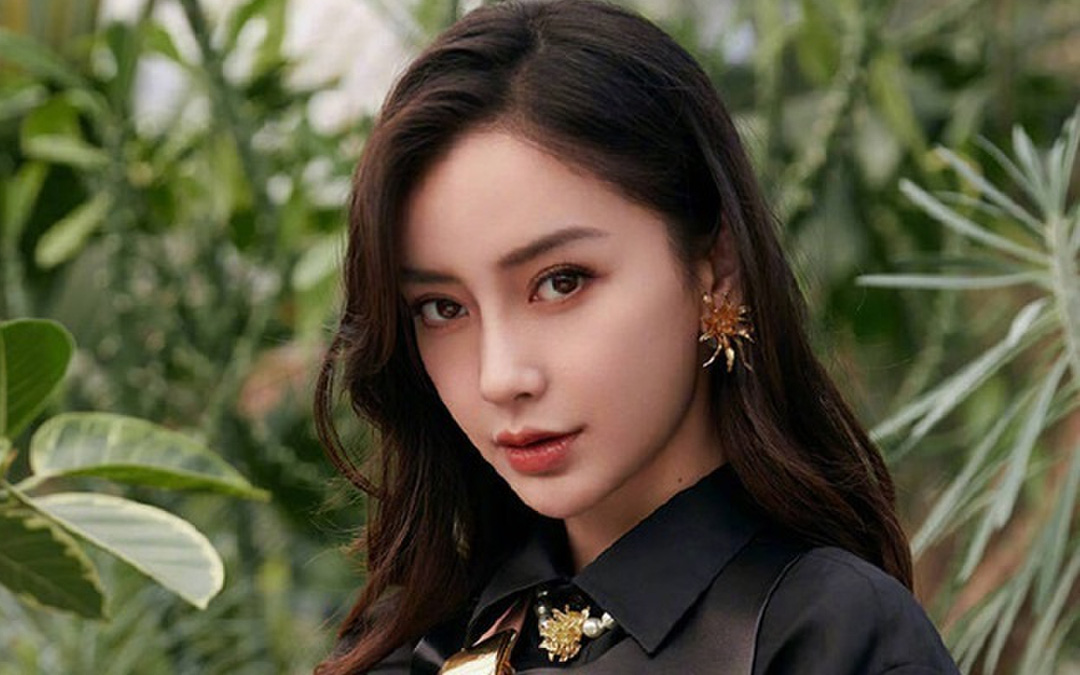 Động thái của Angelababy làm dấy lên tranh cãi về tin đồn ly hôn với Huỳnh Hiểu Minh