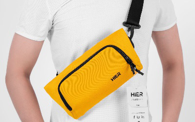 Gợi ý túi nam năng động cho một mùi hè đi đây đi đó