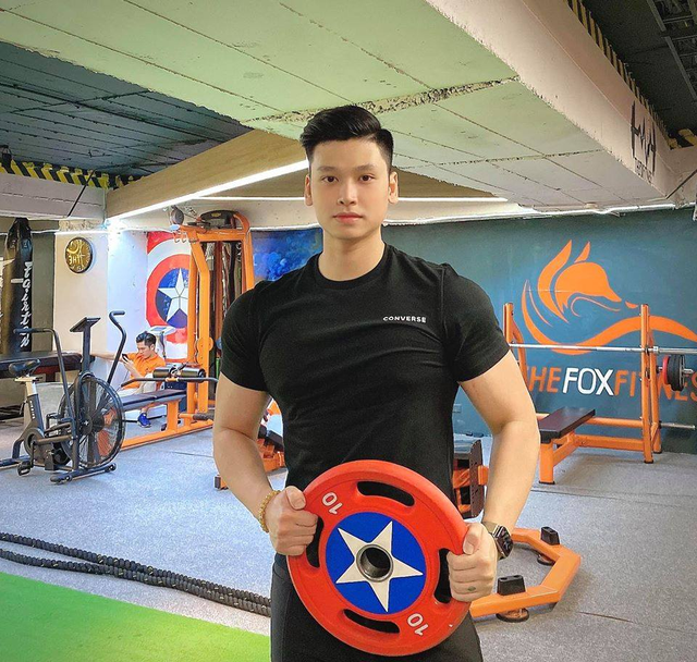 Thành Nam - CEO sở hữu phòng gym 5 sao trị giá triệu đô la, chỉ một lần chia sẻ về “đàn bà hoang phí” mà khiến bao cô gái tình nguyện đổ gục - Ảnh 4.