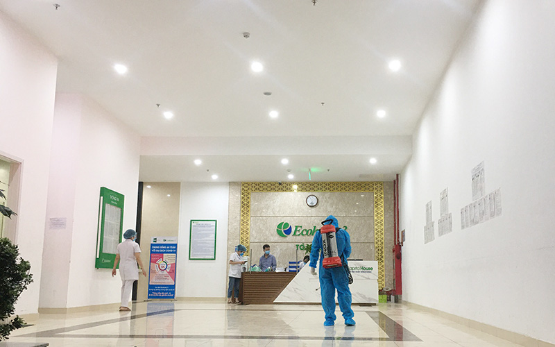 Hà Nội: Phong tỏa một tòa nhà ở chung cư Ecohome 3 có nhân viên Bệnh viện Phổi TW dương tính SARS-CoV-2