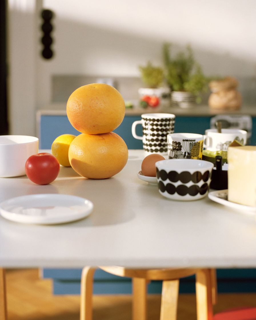 Marimekko, từ sắc màu bắc âu độc bản đến các thiết kế bay bổng, rộn ràng thanh âm hè về hợp tác cùng UNIQLO - Ảnh 3.