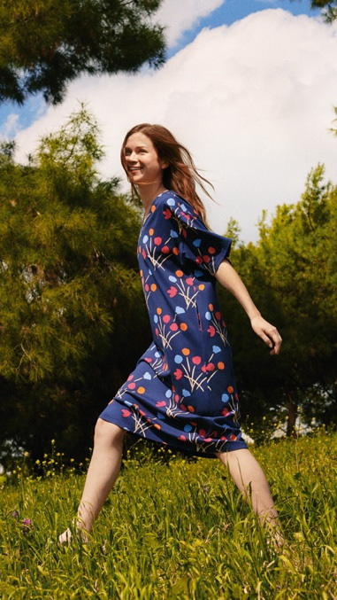 Marimekko, từ sắc màu bắc âu độc bản đến các thiết kế bay bổng, rộn ràng thanh âm hè về hợp tác cùng UNIQLO - Ảnh 6.