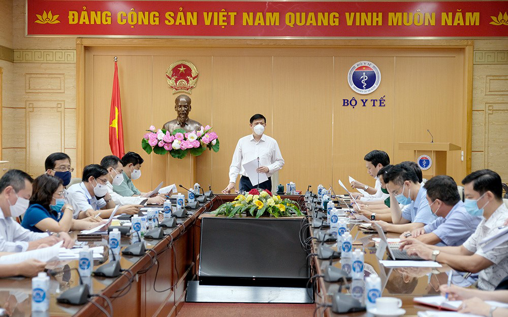 Huy động tổng lực công an, quân đội và các bộ, ngành vào cuộc triển khai chiến dịch tiêm chủng lớn nhất trong lịch sử