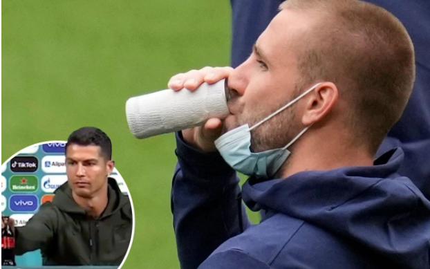 Bi hài: Từ vụ Ronaldo ghẻ lạnh chai Coca-Cola, sao tuyển Anh phải nguỵ trang lon nước theo cách không ngờ