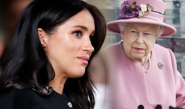 Drama Meghan bắt nạt nhân viên trong cung điện: Nữ hoàng Anh bỏ tiền túi để điều tra cùng loạt tiết lộ gây sốc khác - Ảnh 1.