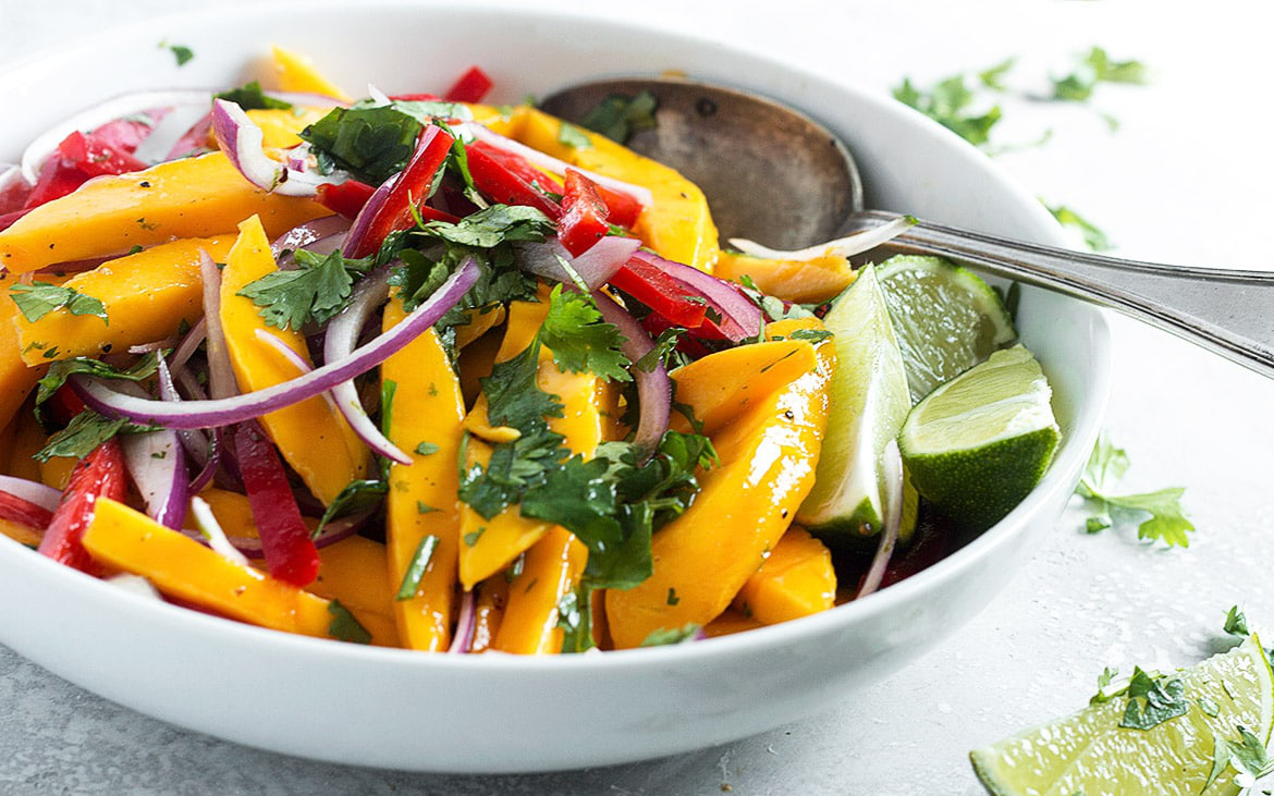 Người Thái có cách làm salad xoài cực ngon lại dễ, không học ngay thì quá uổng!